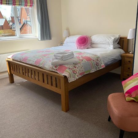 Wellington View One En Suite Shower And Super King Bed Екстериор снимка